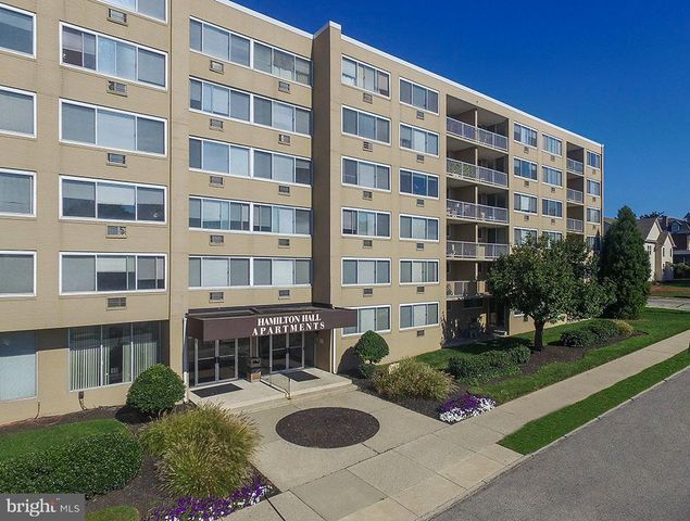 449 HAMILTON ST #202, Norristown, PA 19401
