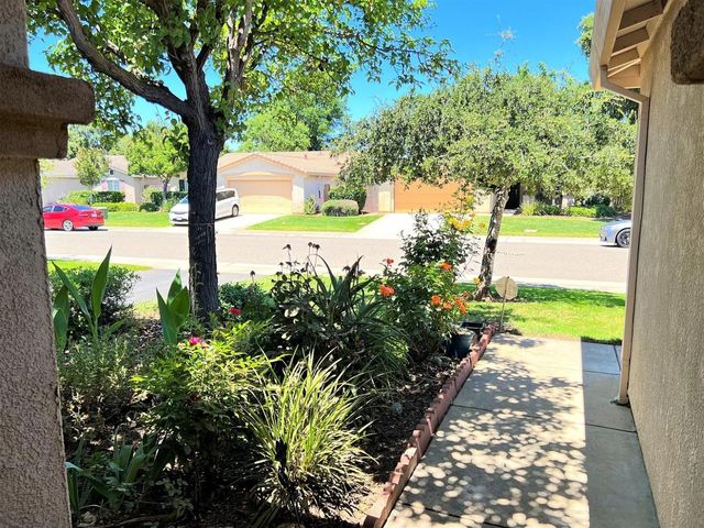 4277 Aubergine Way, Mather, CA 95655