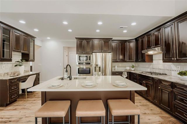 1108 Drewsbury Court SE, Smyrna, GA 30080