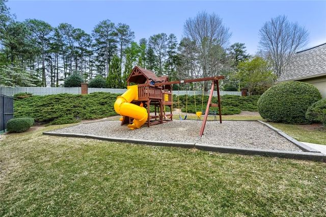 1108 Drewsbury Court SE, Smyrna, GA 30080