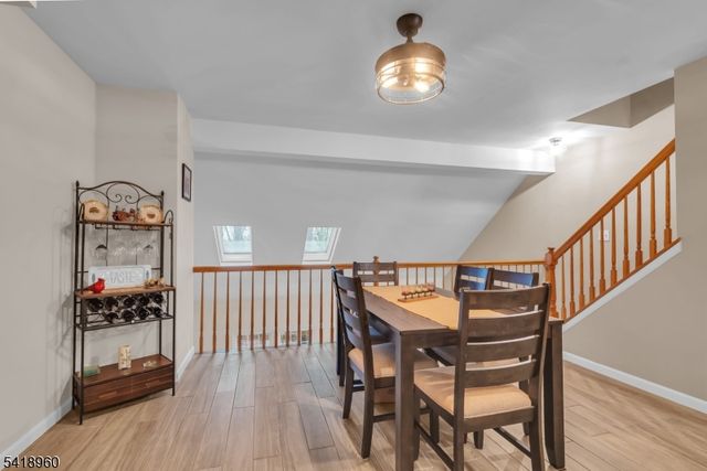 44 Manchester Ln F, West Milford Twp., NJ 07480