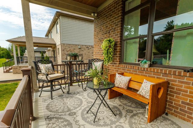 53130 Westwood Park Drive, Shelby Twp, MI 48316