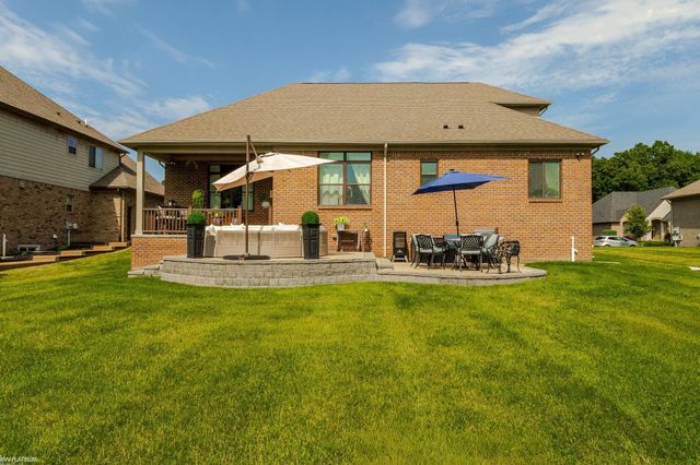 53130 Westwood Park Drive, Shelby Twp, MI 48316
