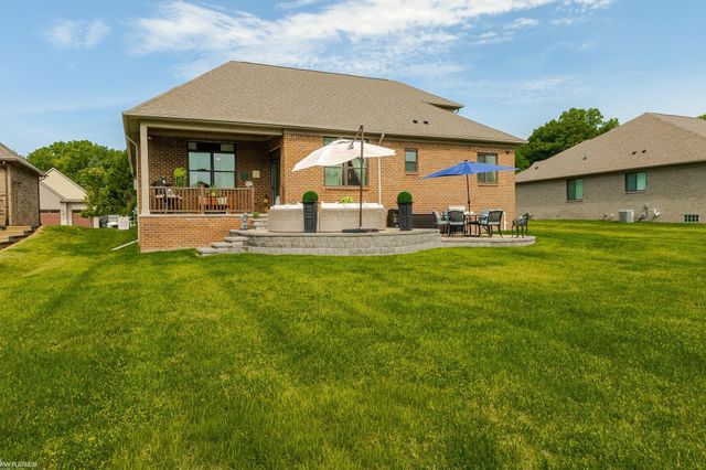 53130 Westwood Park Drive, Shelby Twp, MI 48316