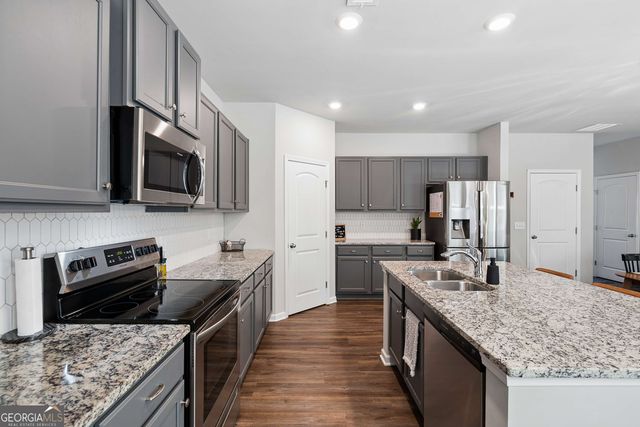 48 Ulsh Park Drive, Newnan, GA 30265