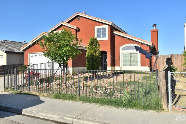 214 Dorrance Street, Bakersfield, CA 93307