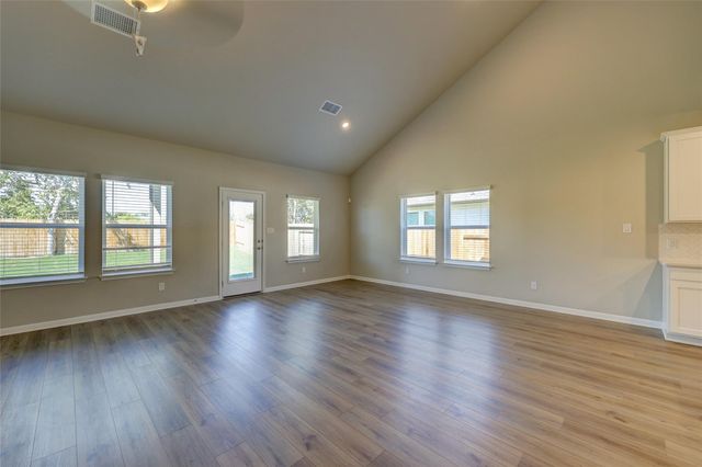 117 Fairmeadow Downs DR, Hutto, TX 78634