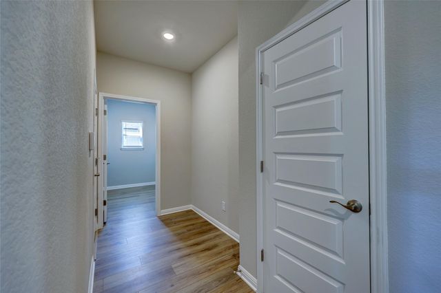 117 Fairmeadow Downs DR, Hutto, TX 78634