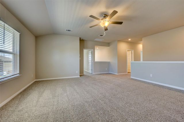 117 Fairmeadow Downs DR, Hutto, TX 78634