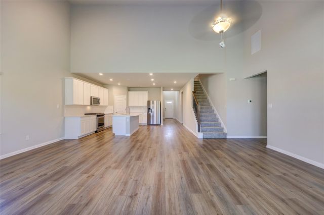 117 Fairmeadow Downs DR, Hutto, TX 78634