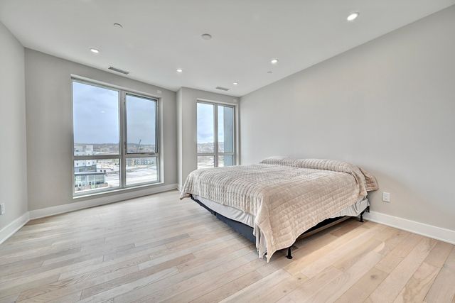 600 Ovation Way, 410 & 411, Newport, KY 41071