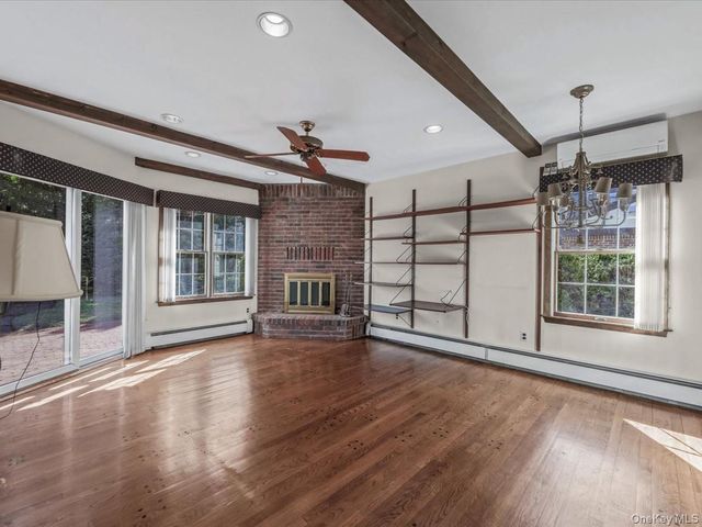 109 Wickham Road, Garden City, NY 11530