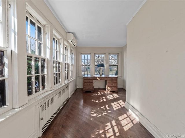 109 Wickham Road, Garden City, NY 11530