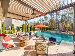2412 Napa Valley Drive, Waxhaw, NC 28173