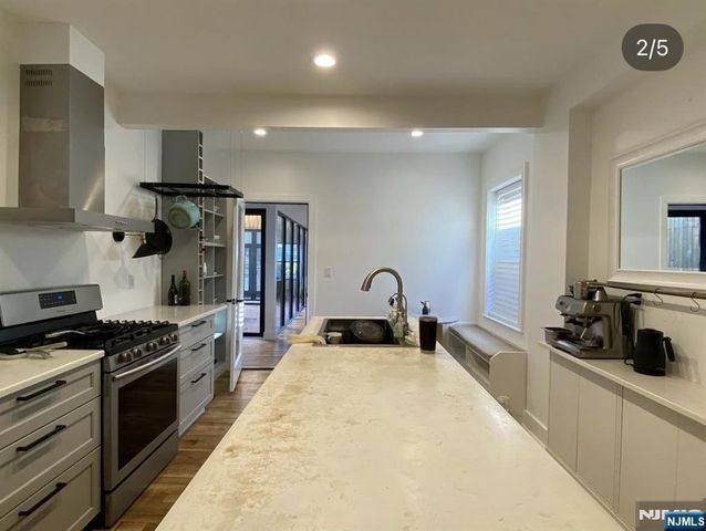 7 Naugle Street, Closter, NJ 07624