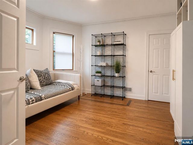 7 Naugle Street, Closter, NJ 07624