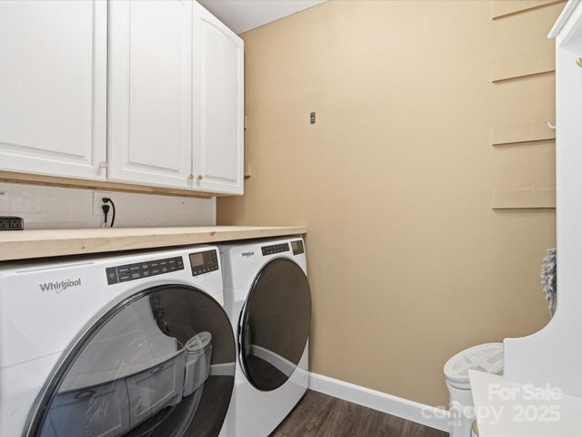 5900 Lindenwood Drive, Matthews, NC 28104