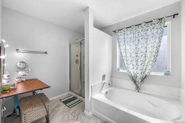 802 Creek Gate, San Antonio, TX 78253