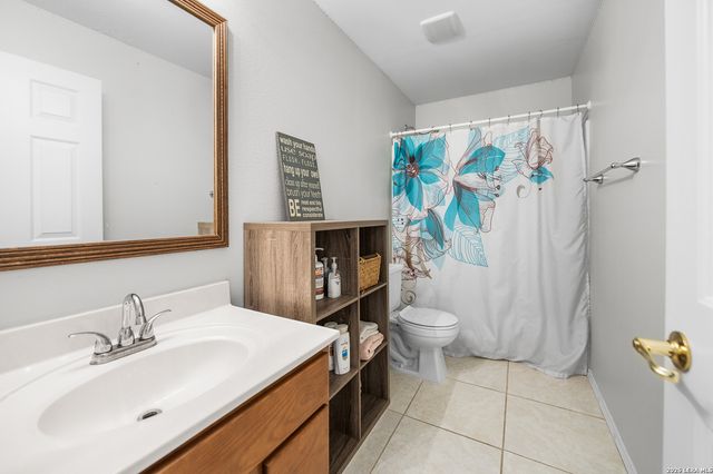 802 Creek Gate, San Antonio, TX 78253