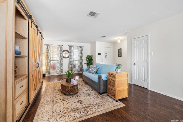 802 Creek Gate, San Antonio, TX 78253