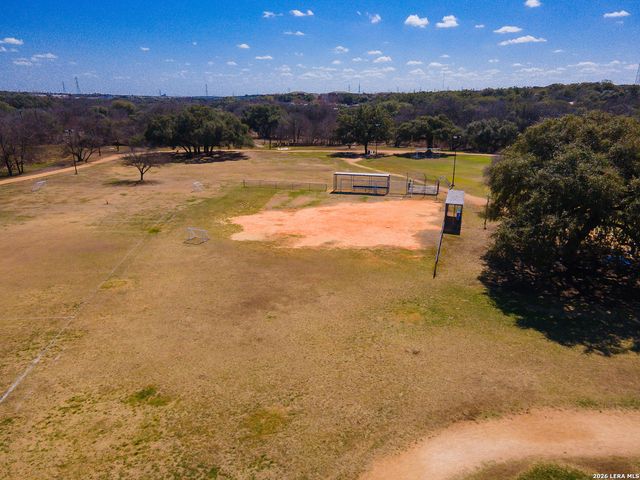 802 Creek Gate, San Antonio, TX 78253