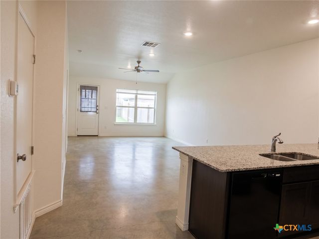 514 Lost Trail A, Copperas Cove, TX 76522