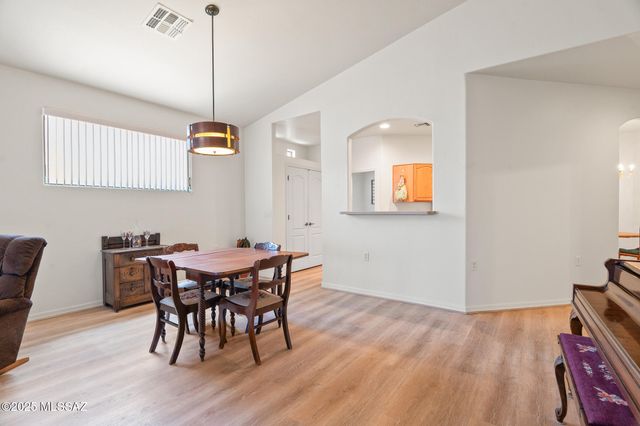 2199 S Via Massari, Green Valley, AZ 85614