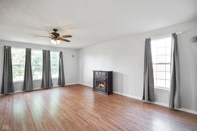 2382 Black Gold Drive, Indianapolis, IN 46234