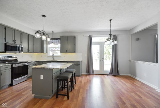 2382 Black Gold Drive, Indianapolis, IN 46234