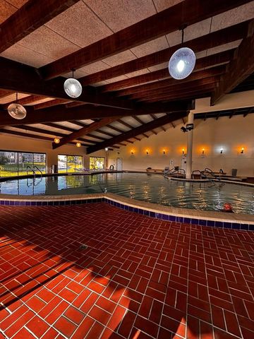 9321 Sunrise Lakes Blvd 305, Sunrise, FL 33322