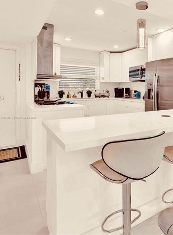 9321 Sunrise Lakes Blvd 305, Sunrise, FL 33322