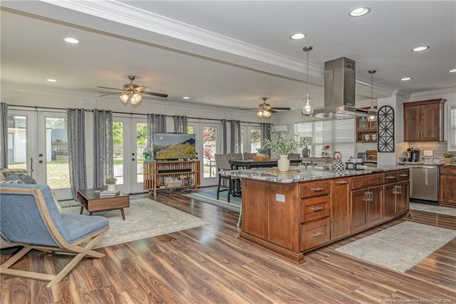 444 Rollingwood Circle, Fayetteville, NC 28305