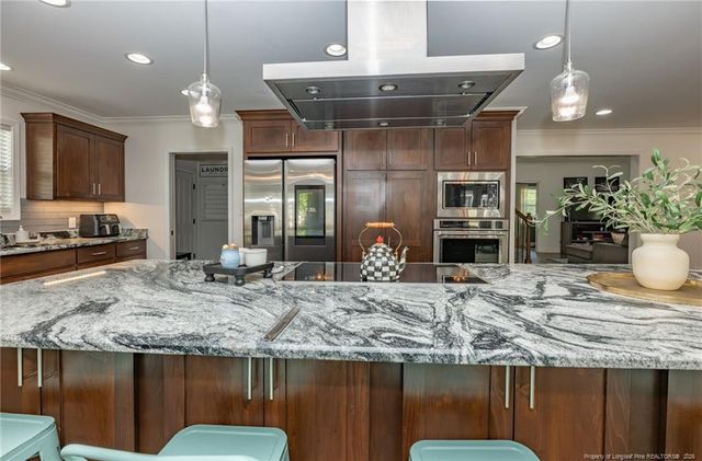 444 Rollingwood Circle, Fayetteville, NC 28305