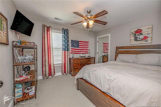 444 Rollingwood Circle, Fayetteville, NC 28305