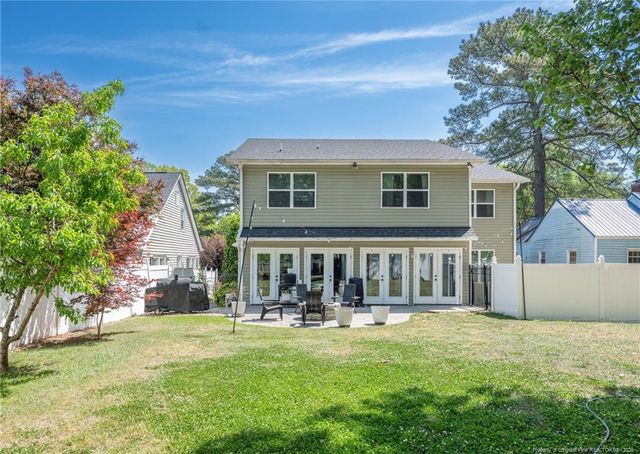 444 Rollingwood Circle, Fayetteville, NC 28305