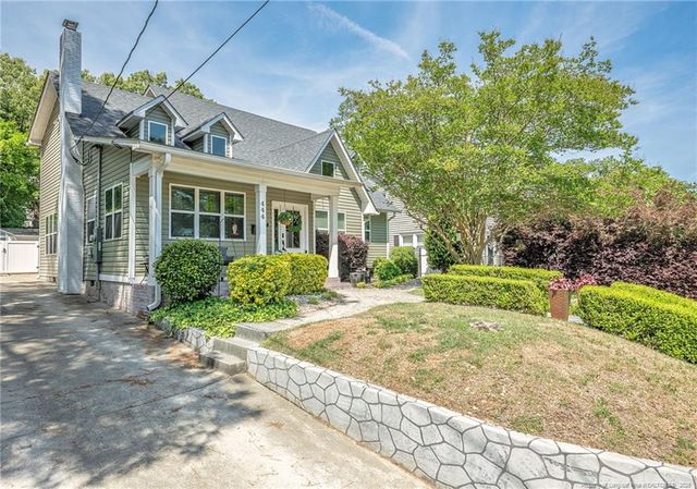 444 Rollingwood Circle, Fayetteville, NC 28305