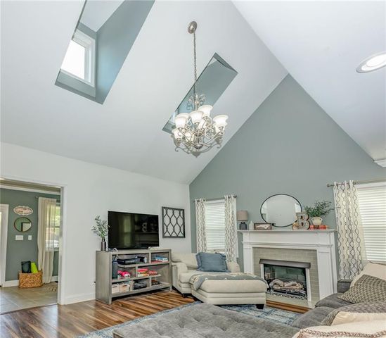 444 Rollingwood Circle, Fayetteville, NC 28305