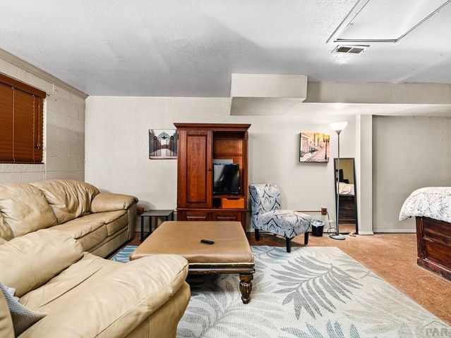 515 W Grant Ave, Pueblo, CO 81004