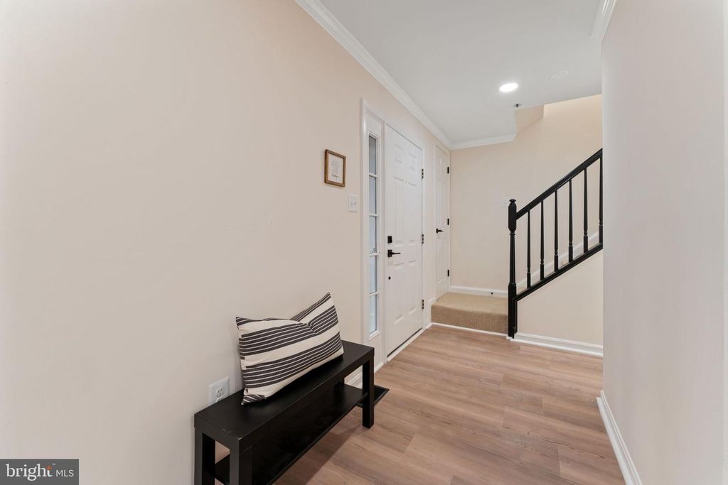 10304 SEA PINES DR, Bowie, MD 20721