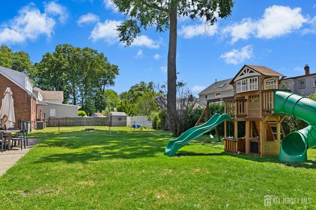 329 maplewood Avenue, Kenilworth, NJ 07033