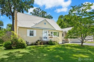 329 maplewood Avenue, Kenilworth, NJ 07033