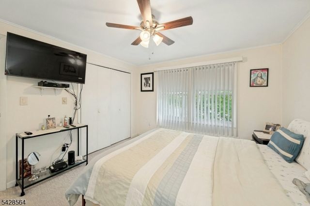 210 Caldwell Ave, Paterson City, NJ 07501