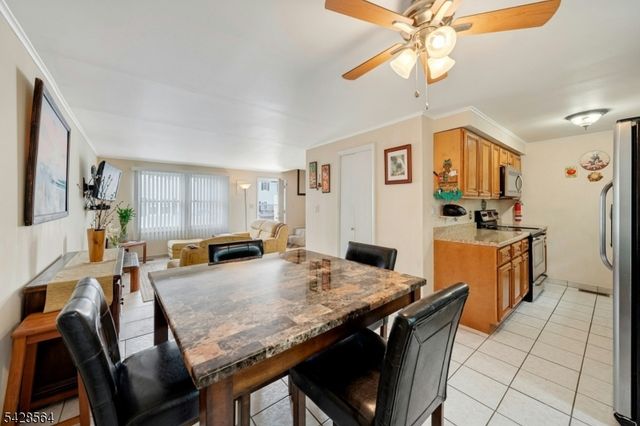 210 Caldwell Ave, Paterson City, NJ 07501