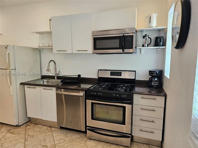 500 14th St 203, Miami Beach, FL 33139