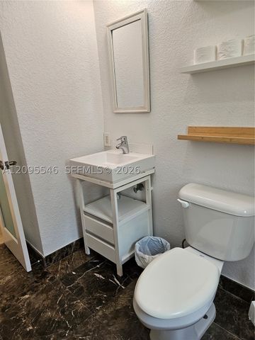 500 14th St 203, Miami Beach, FL 33139
