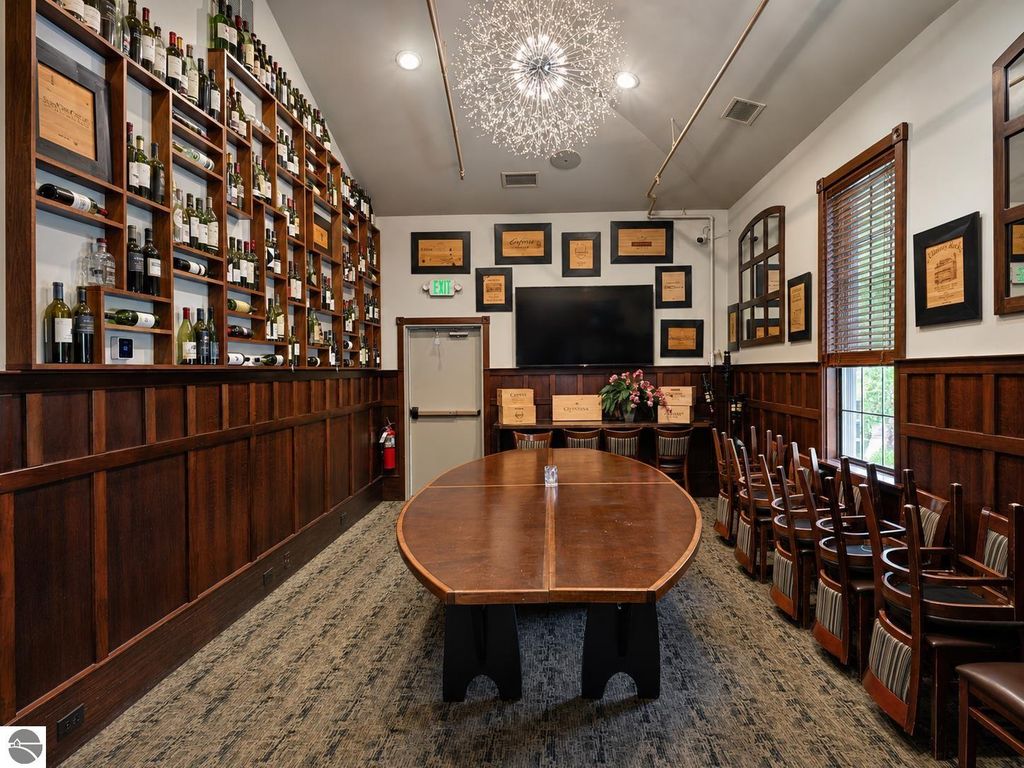 Image 30 of property listing at 506 W Broadway, Mt Pleasant, MI 48858