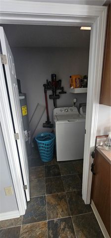 725 W Franklin Street, Troy, OH 45373