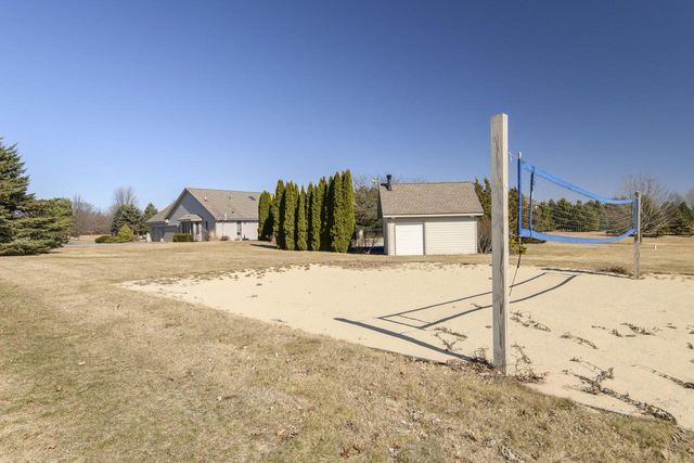 S88W34777 Nesting LANE, Eagle, WI 53119