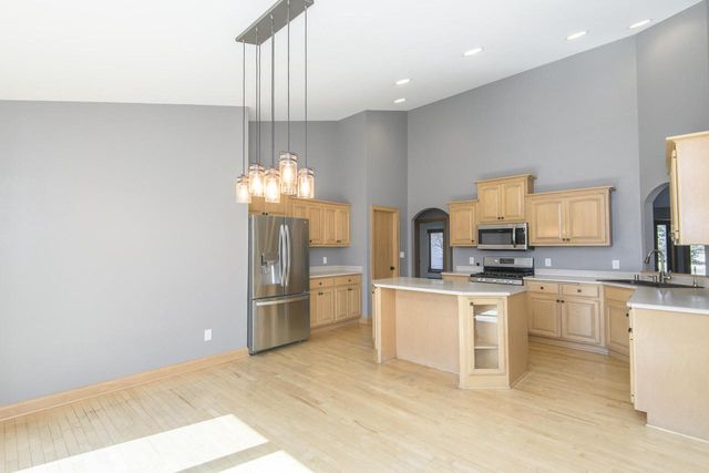 S88W34777 Nesting LANE, Eagle, WI 53119