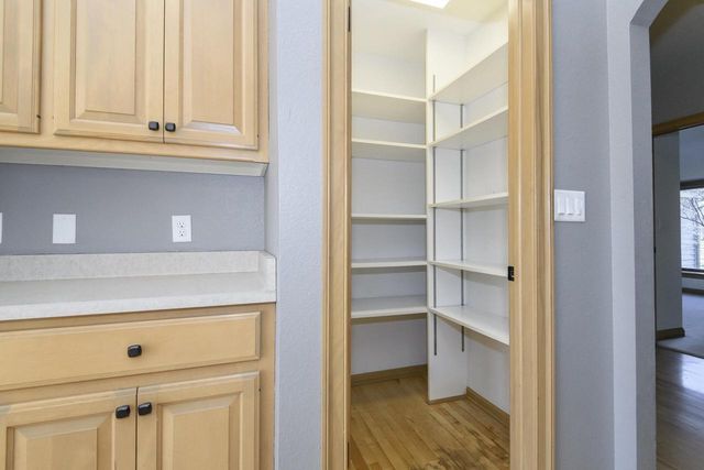 S88W34777 Nesting LANE, Eagle, WI 53119